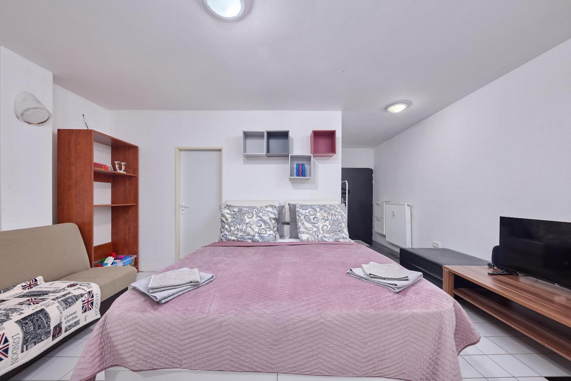 Relax Apartment Bratislava Exterior photo